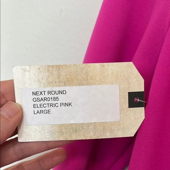 GORGEOUS! Katie May “Next Round Plunge” in Electric Pink! NWT- Size Large - Picture 8 of 12